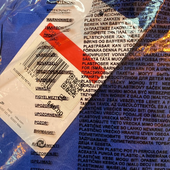 NWT Nike Big Kids’ (Boys’) Sportswear Club Pullover Hoodie Game Blue/White Large - Picture 5 of 9